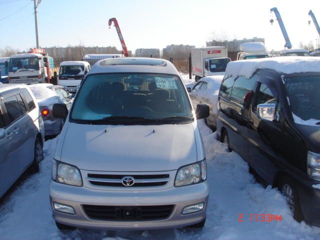 1999 Toyota Town Ace Noah