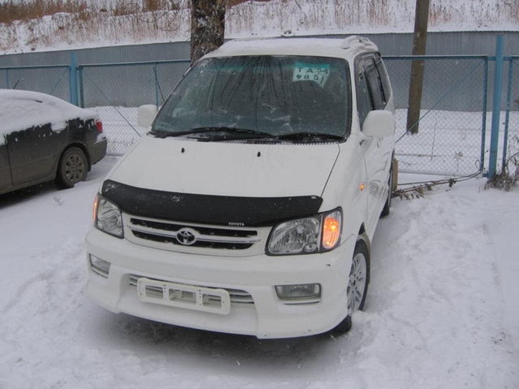 1999 Toyota Town Ace Noah