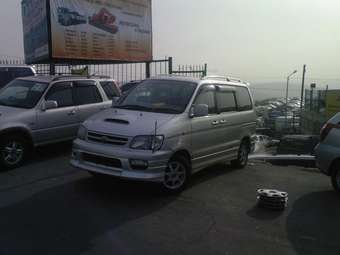 1999 Toyota Town Ace Noah