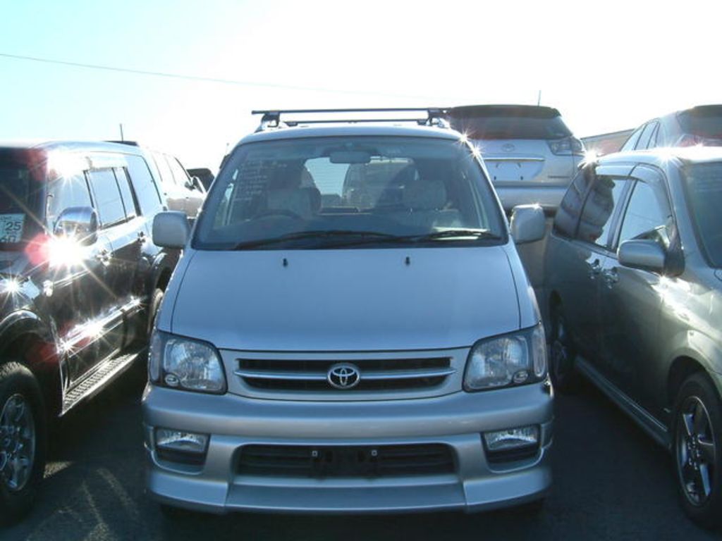 1999 Toyota Town Ace Noah