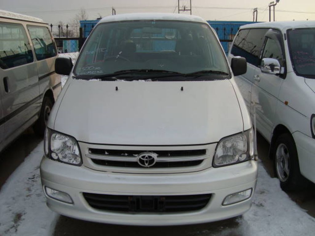 1999 Toyota Town Ace Noah