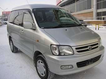 1999 Toyota Town Ace Noah