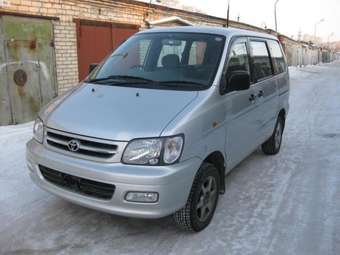 Toyota Town Ace Noah
