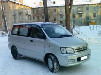 1999 Toyota Town Ace Noah