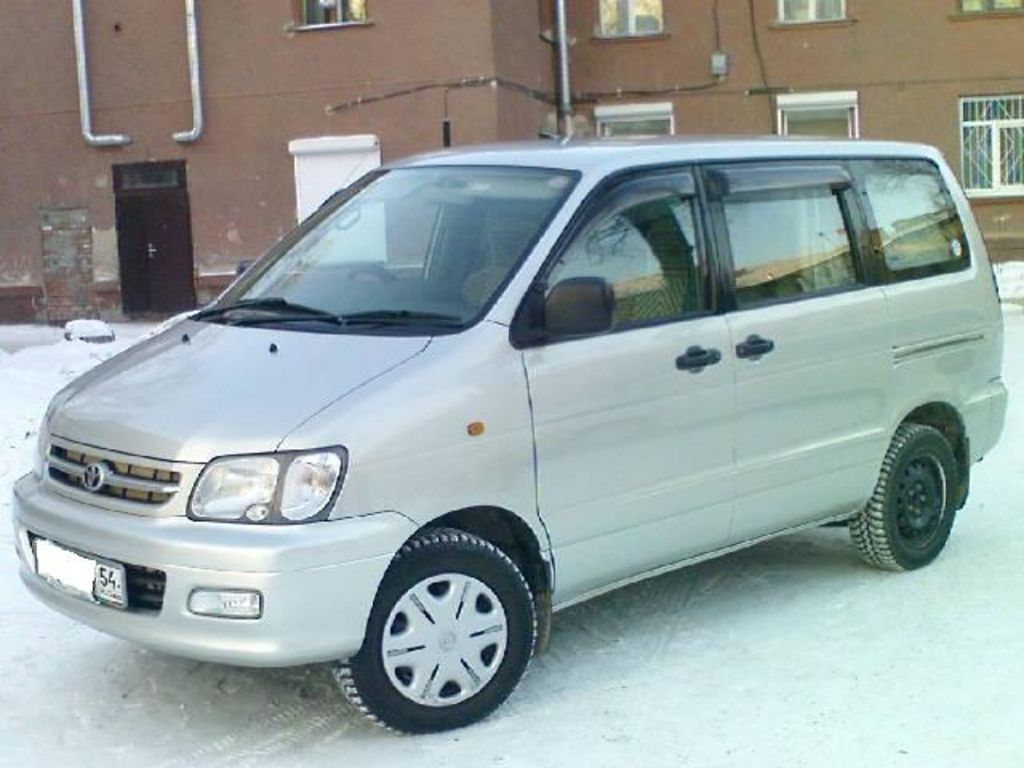 1999 Toyota Town Ace Noah