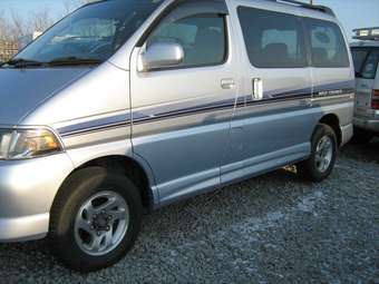 Toyota Town Ace Noah