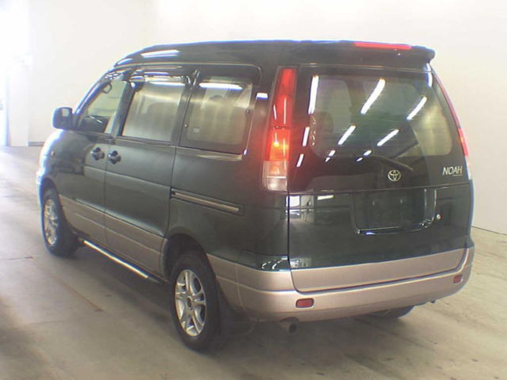 1999 Toyota Town Ace Noah