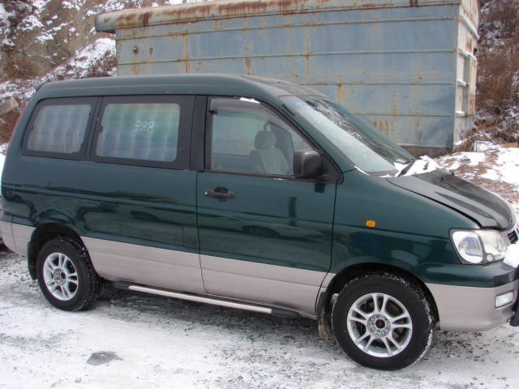 1999 Toyota Town Ace Noah
