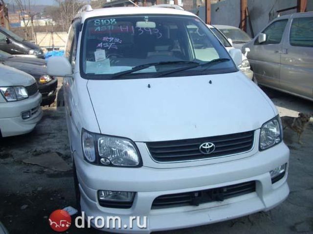1999 Toyota Town Ace Noah