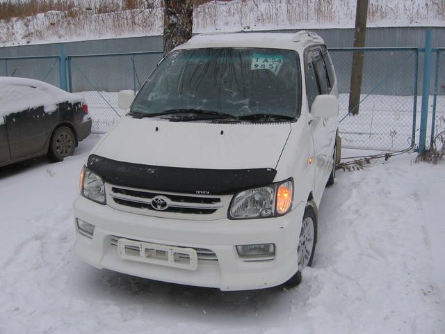 1999 Toyota Town Ace Noah
