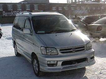 1999 Toyota Town Ace Noah