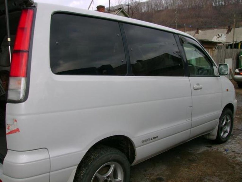 1999 Toyota Town Ace Noah