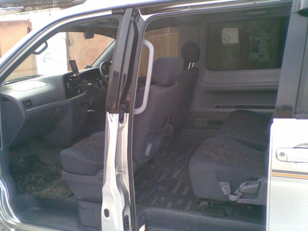 1999 Toyota Town Ace Noah