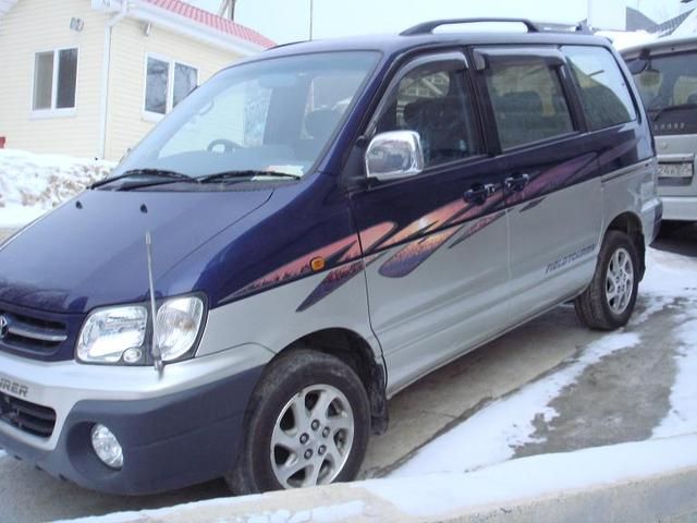 1999 Toyota Town Ace Noah