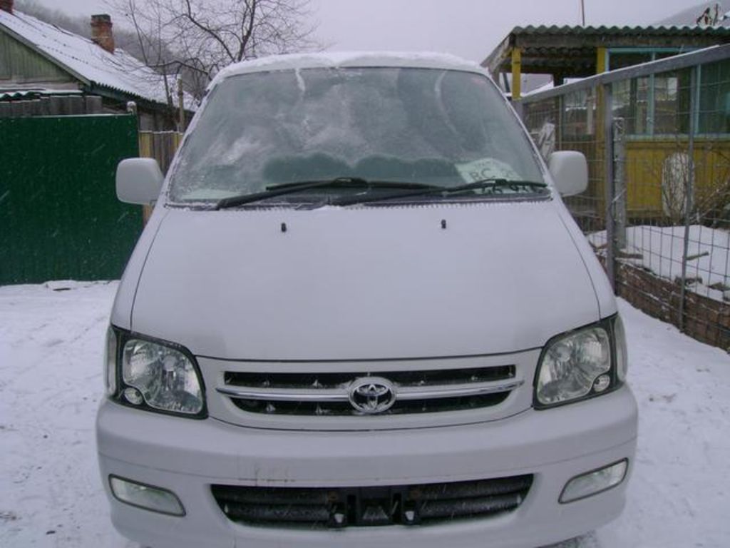 1999 Toyota Town Ace Noah