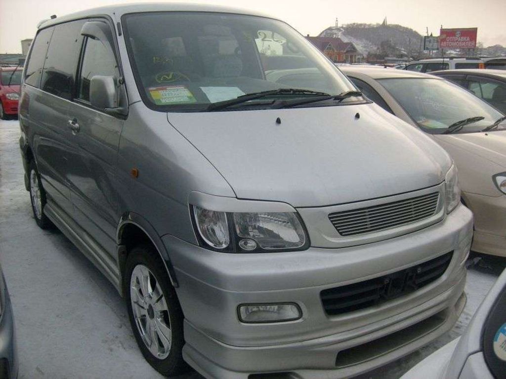 1999 Toyota Town Ace Noah