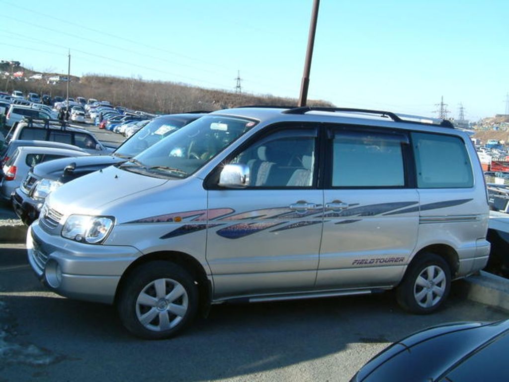 1999 Toyota Town Ace Noah