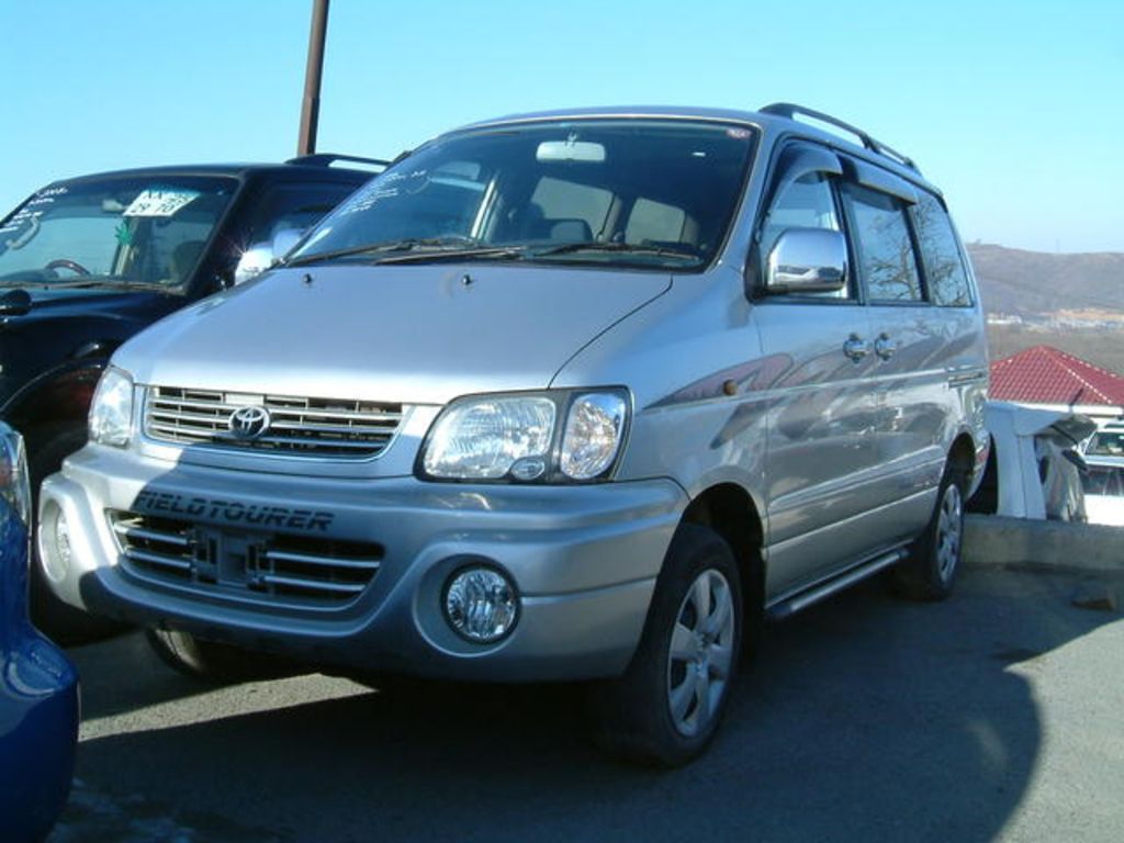 1999 Toyota Town Ace Noah