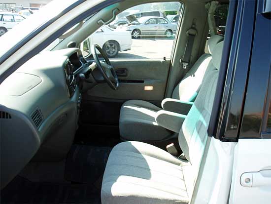 1999 Toyota Town Ace Noah Pictures