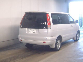 1999 Toyota Town Ace Noah Photos