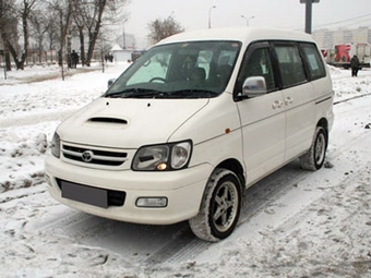 1999 Toyota Town Ace Noah