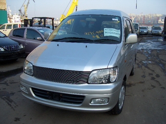 1999 Toyota Town Ace Noah