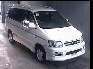 1999 Toyota Town Ace Noah Photos