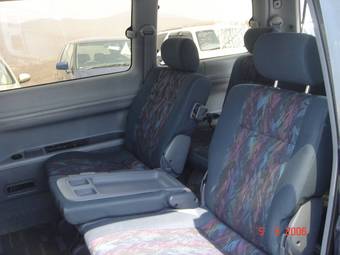 1999 Toyota Town Ace Noah Pictures