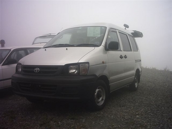 2000 Toyota Town Ace Noah