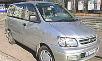 2000 Toyota Town Ace Noah