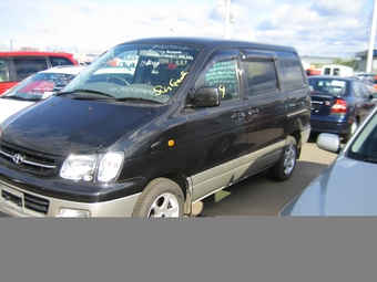 2000 Toyota Town Ace Noah