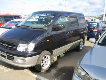 2000 Toyota Town Ace Noah