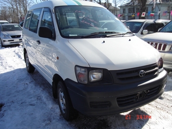 2000 Toyota Town Ace Noah