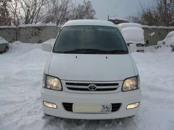 Toyota Town Ace Noah