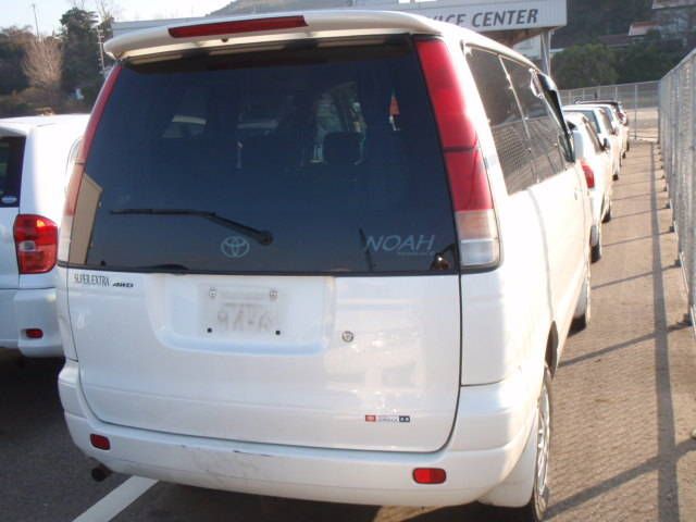 2000 Toyota Town Ace Noah