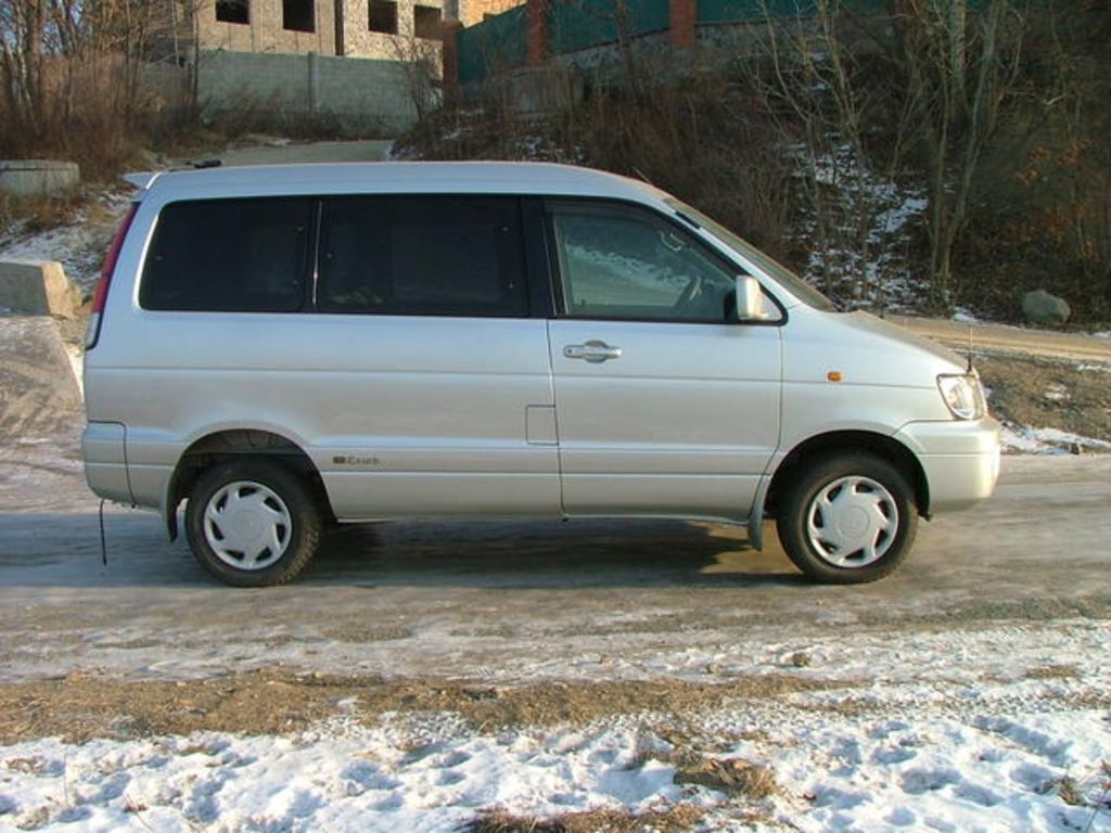 2000 Toyota Town Ace Noah