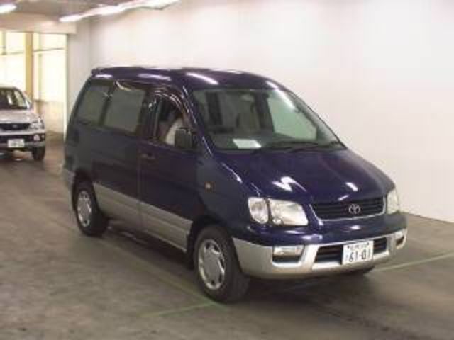 2000 Toyota Town Ace Noah