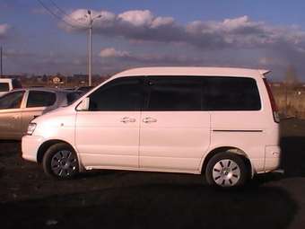 Toyota Town Ace Noah