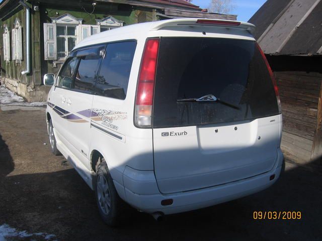 2000 Toyota Town Ace Noah