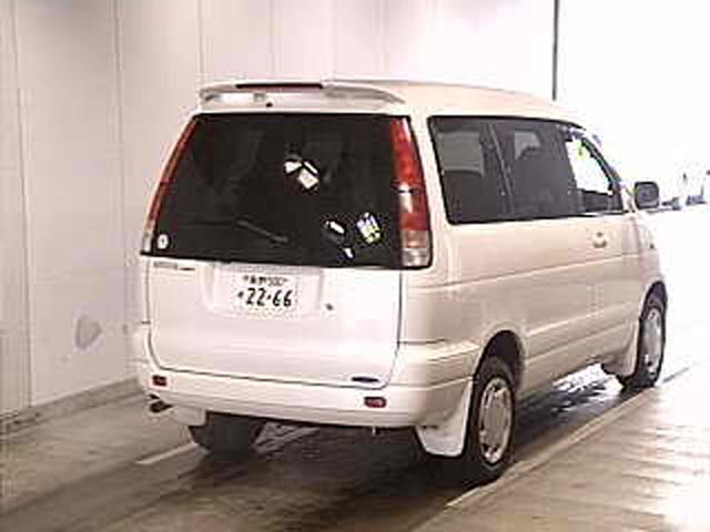 2000 Toyota Town Ace Noah Pictures