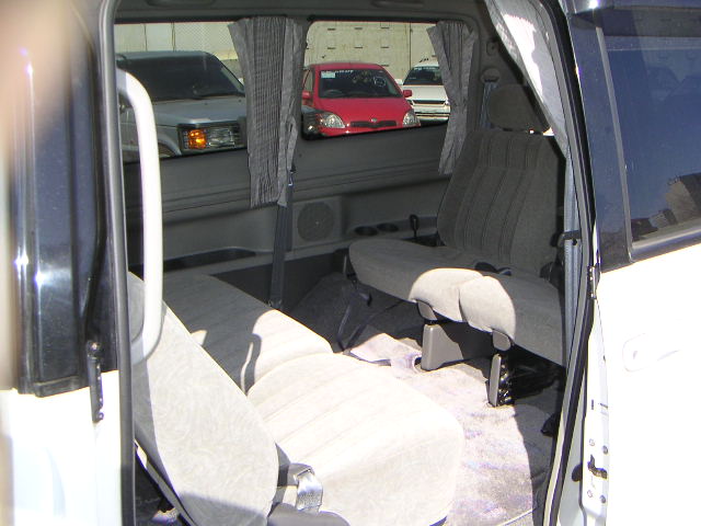 2000 Toyota Town Ace Noah Pics