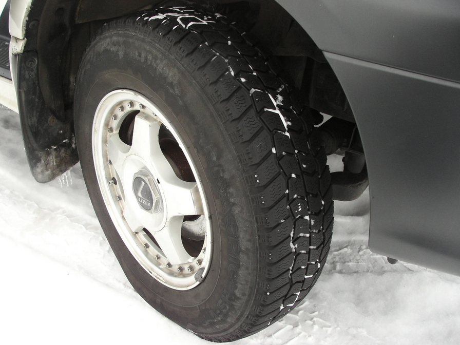 2000 Toyota Town Ace Noah Images