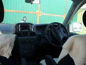2000 Toyota Town Ace Noah Pictures
