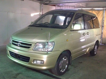 Toyota Town Ace Noah