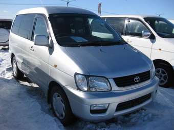 2001 Toyota Town Ace Noah