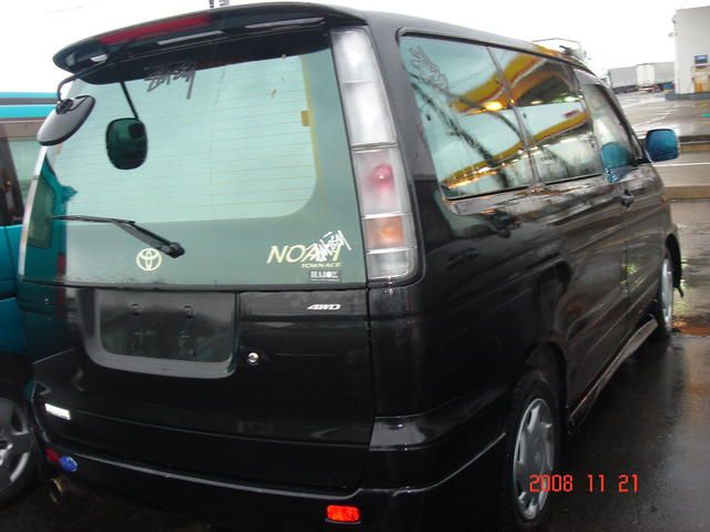 2001 Toyota Town Ace Noah
