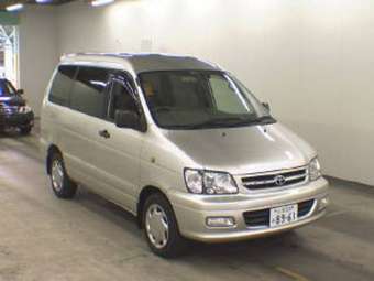 2001 Toyota Town Ace Noah