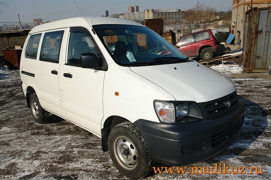 2001 Toyota Town Ace Noah For Sale