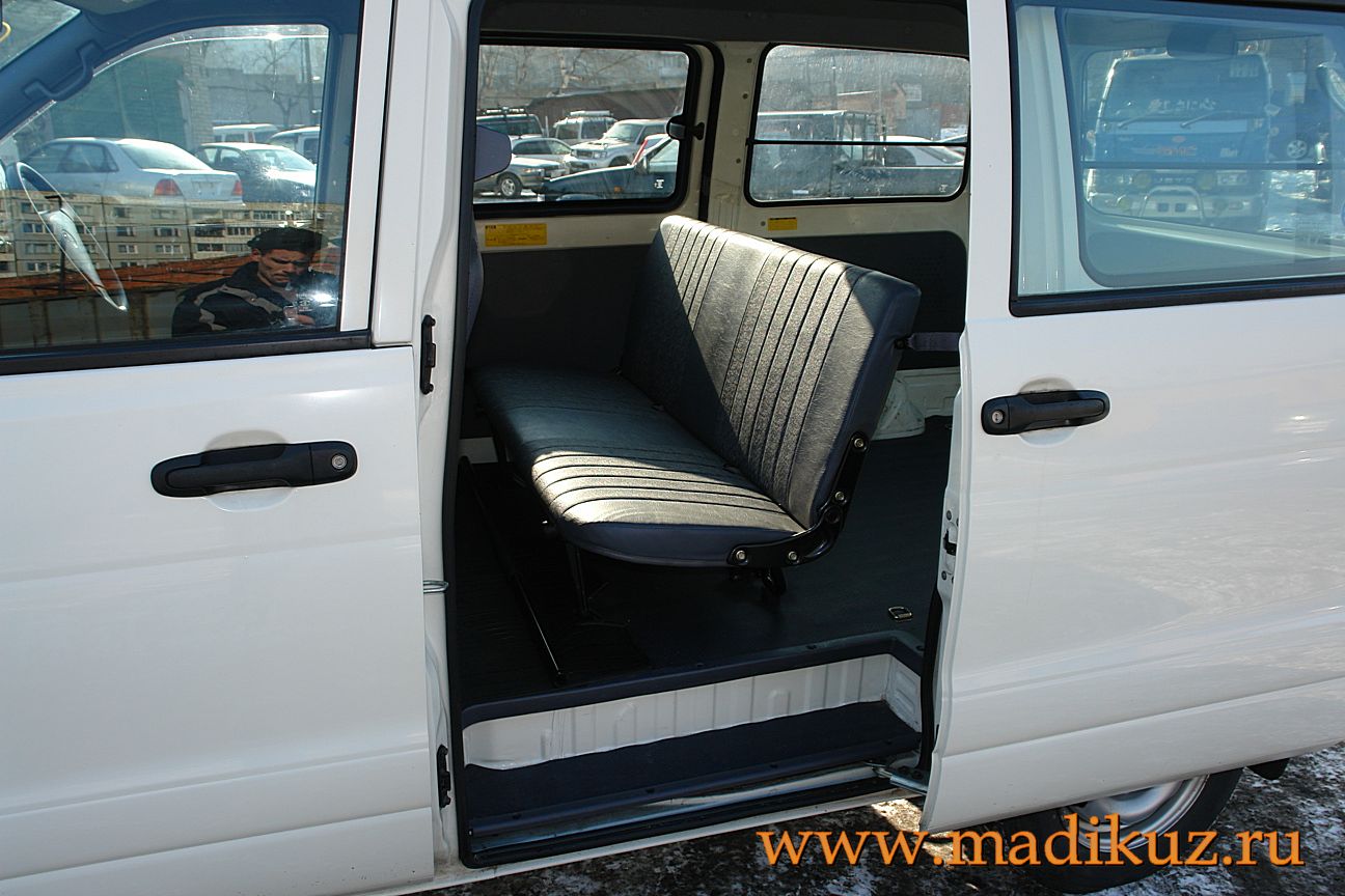 2001 Toyota Town Ace Noah Images