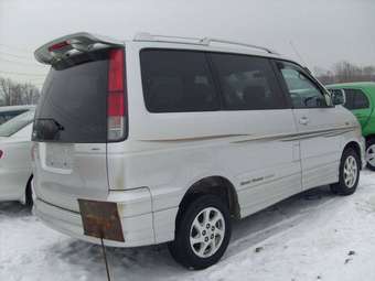 2001 Toyota Town Ace Noah Pictures